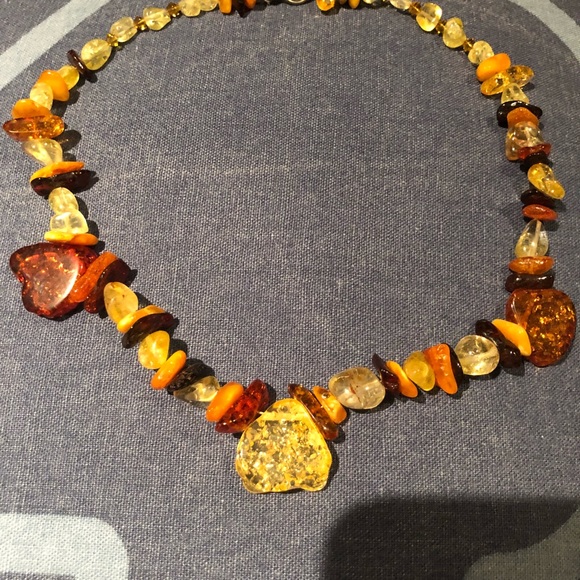 Natural Amber necklace. - Picture 2 of 7